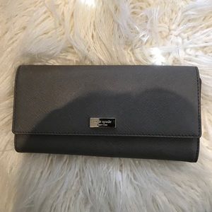 Kate spade grey wallet